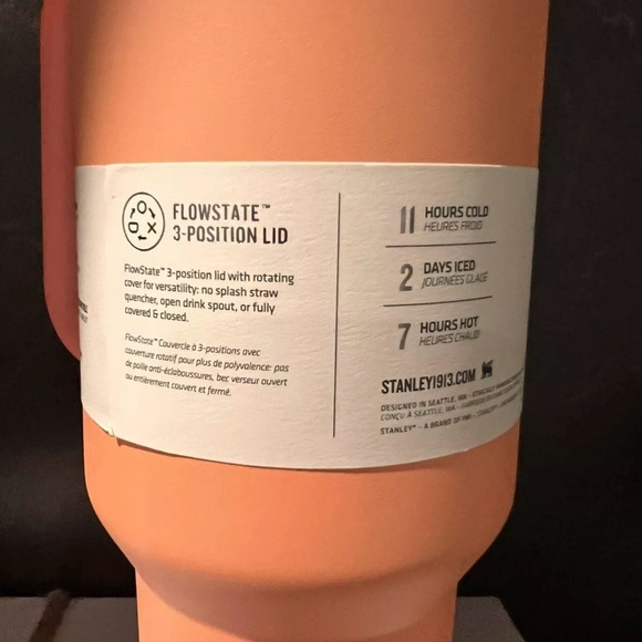 New in Box Stanley FLOWSTATE 40oz Nectarine Tumbler🔥🔥 - Picture 4 of 6